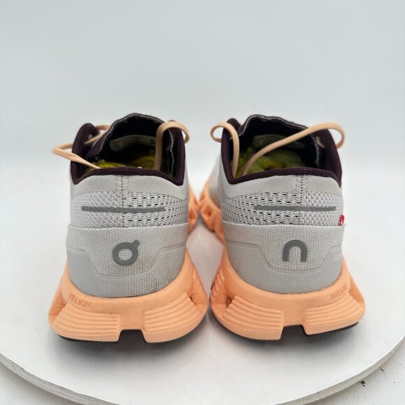 On Cloud X Swiss Engineering Women Size 8 40.99699 Silver Almond Peach Shoes - Picture 5 of 11